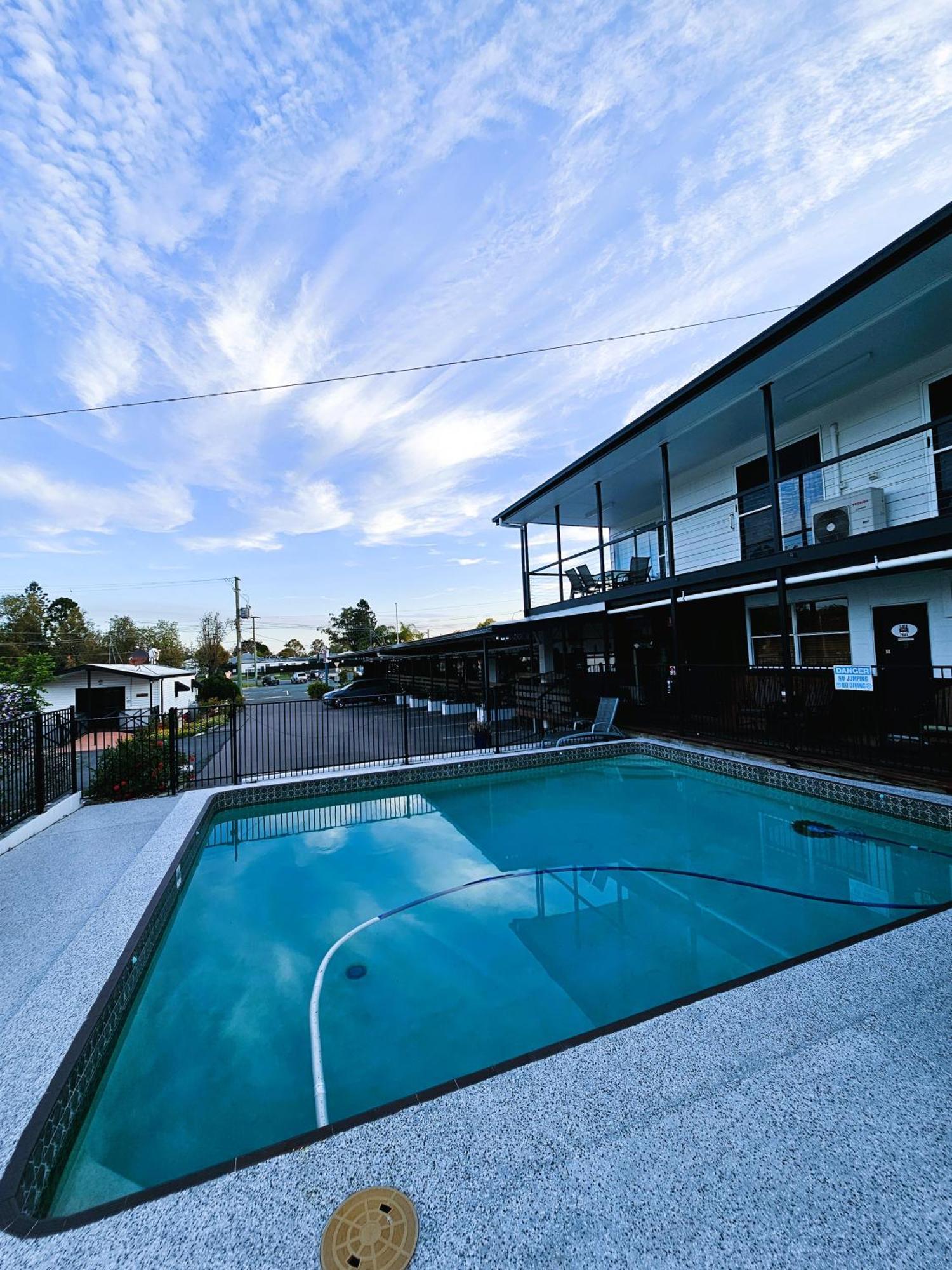 Kilcoy Motel Экстерьер фото