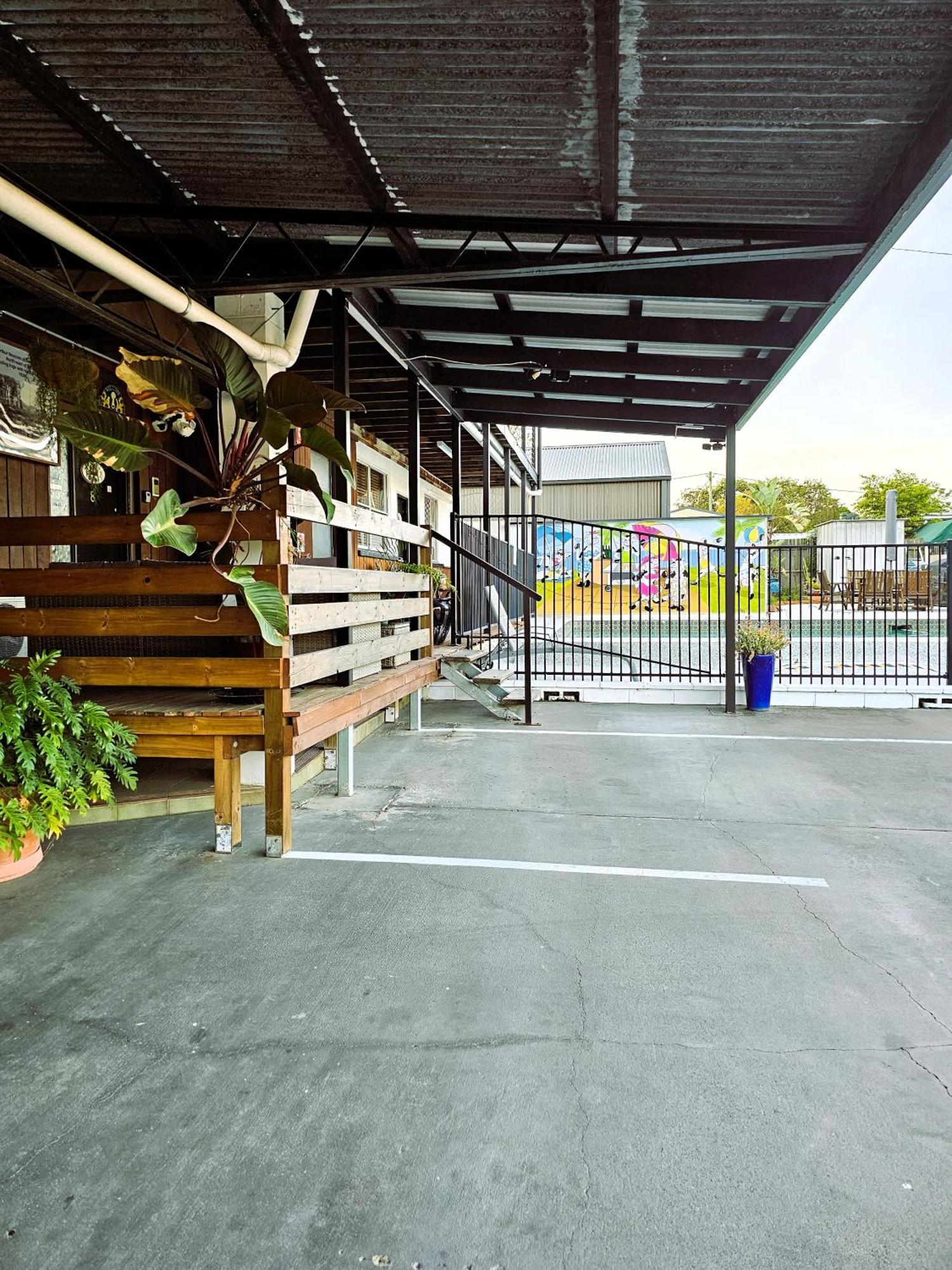 Kilcoy Motel Экстерьер фото